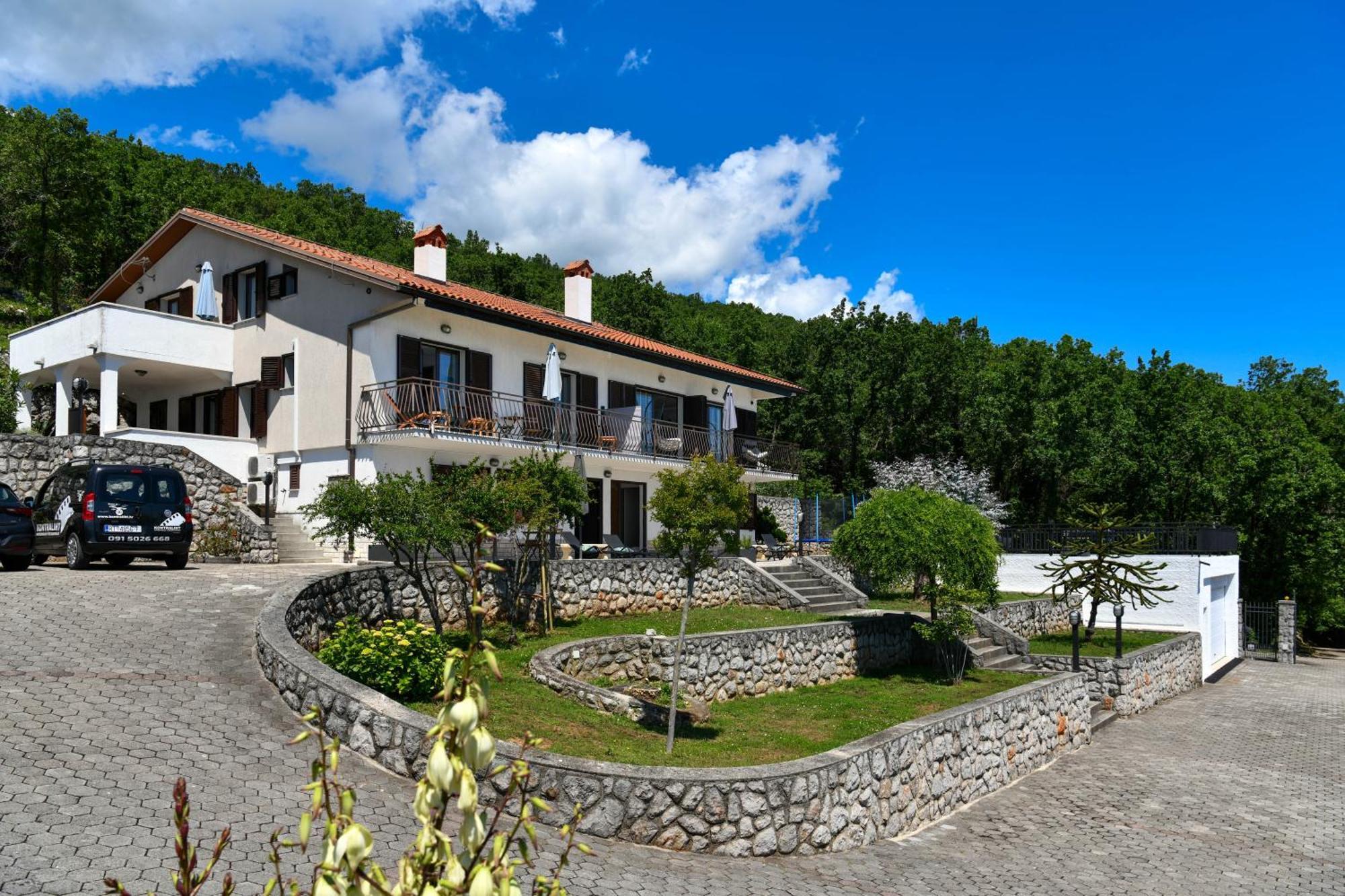 Apartments Near The Beach, With Terraces And Seaview At House B. Mošćenička Draga Buitenkant foto